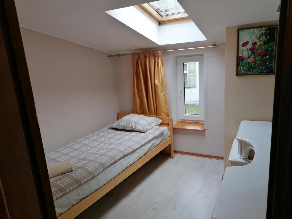 Guest House Krista Jūrkalne Extérieur photo